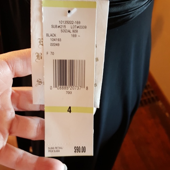 The LITTLE black dress with rbbon sequin detailing - Picture 3 of 7